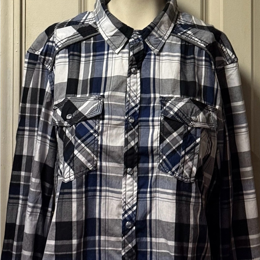 BKE ~ Buckle ~ Shirt ~ Men’s ~ Medium ~ Plaid ~ Black & White
